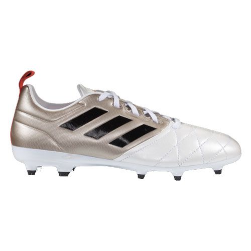 ace soccer shoes