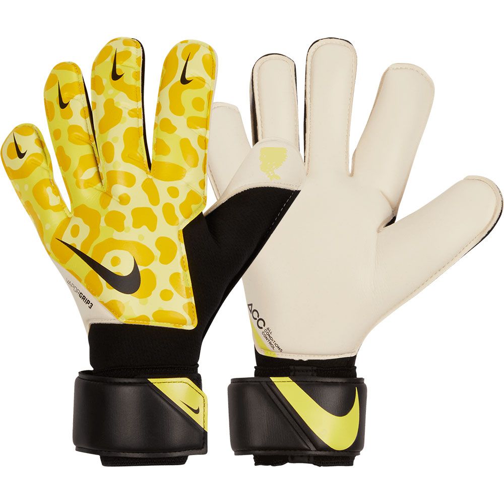 olie verkopen Socialisme Nike Vapor Grip 3 - Goalkeeper Glove | Soccer Village