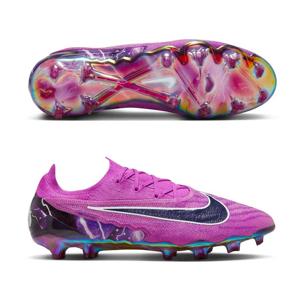 Soccer cleats hot sale phantom