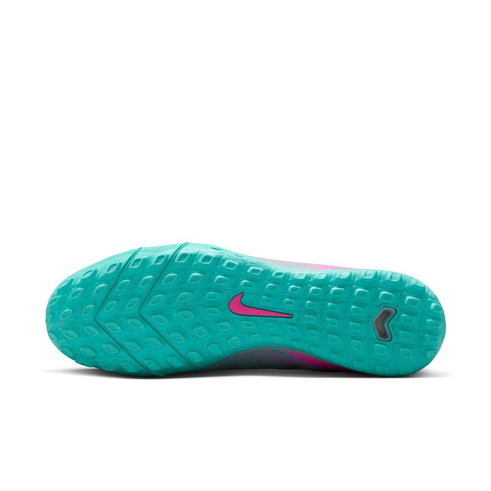 シューズ Nike vapor 16 pro tf 26,5 Nike Mercurial Vapor 16 Pro Turf Low-Top Football Shoes. Nike ID
