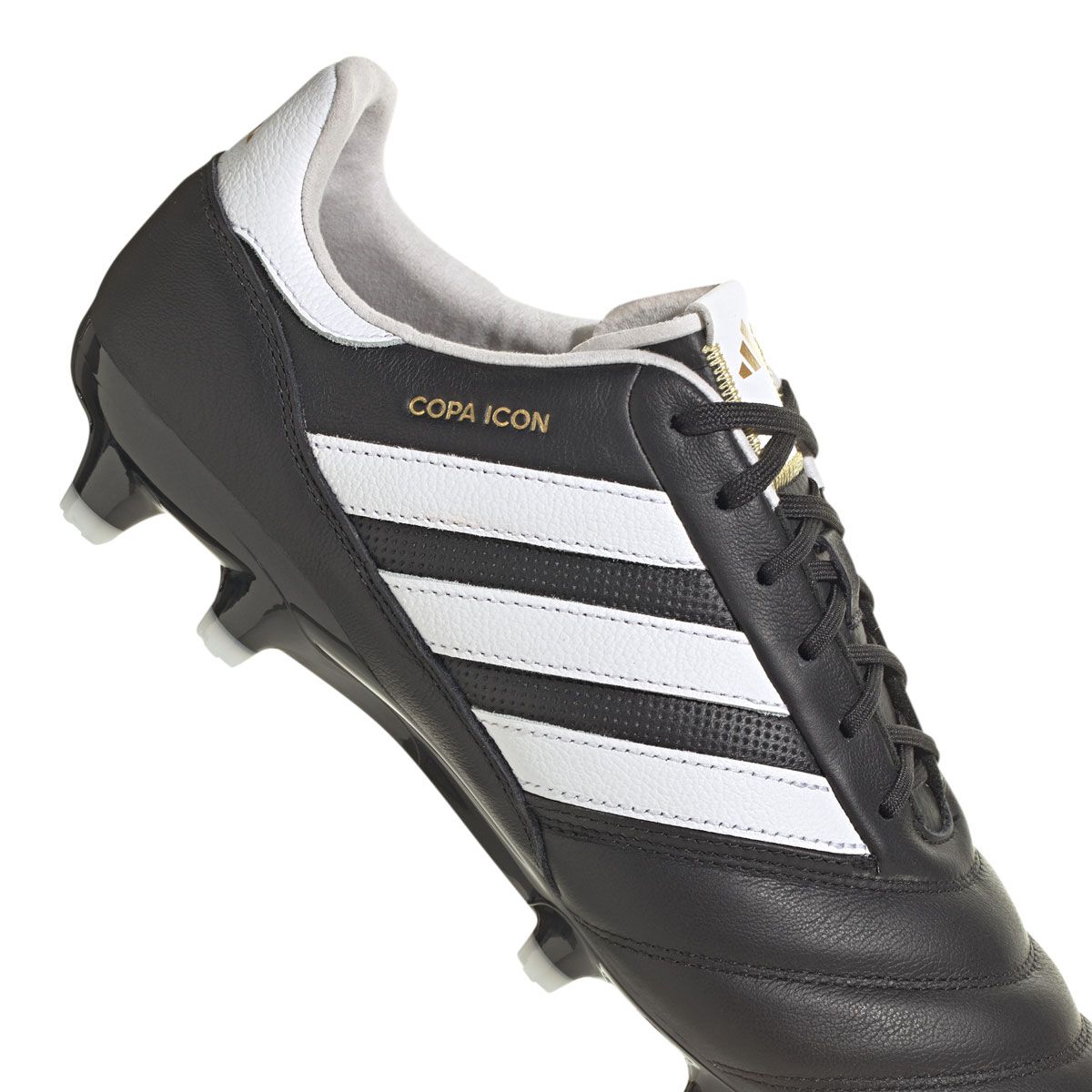 adidas COPA ICON 国立競技場のみ着用 file.jpg